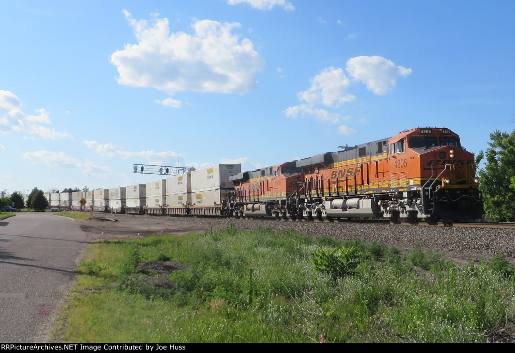 BNSF 4205 East